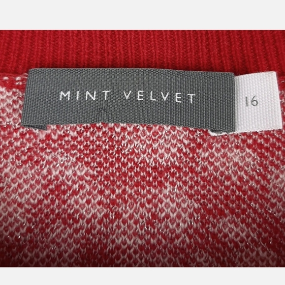 Mint Velvet Scarlett Jacquard Knit Animal Print Jumper Size 16 Red Silver White - Picture 7 of 9